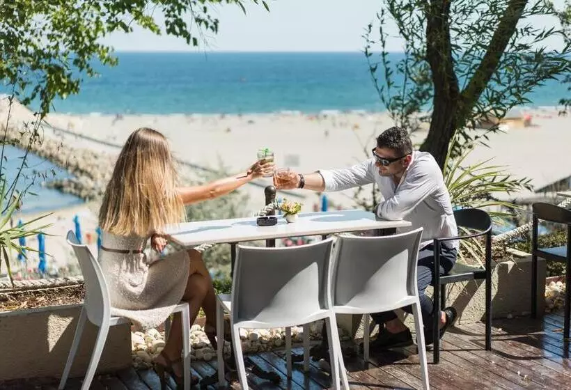 Aqvatonic Hotel   Steaua De Mare