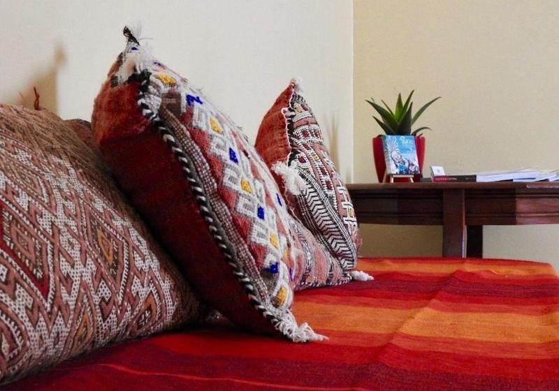 Bed and Breakfast Offshore Surf House Morocco