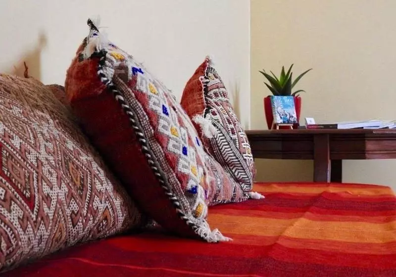 Aamiaismajoitus (B&B) Offshore Surf House Morocco