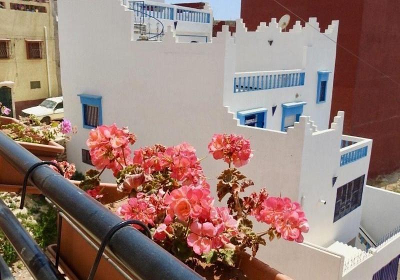 Bed and Breakfast Offshore Surf House Morocco