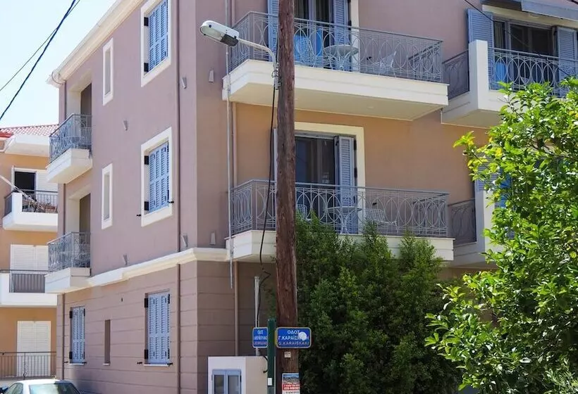 ホテル Allure Central Boutique