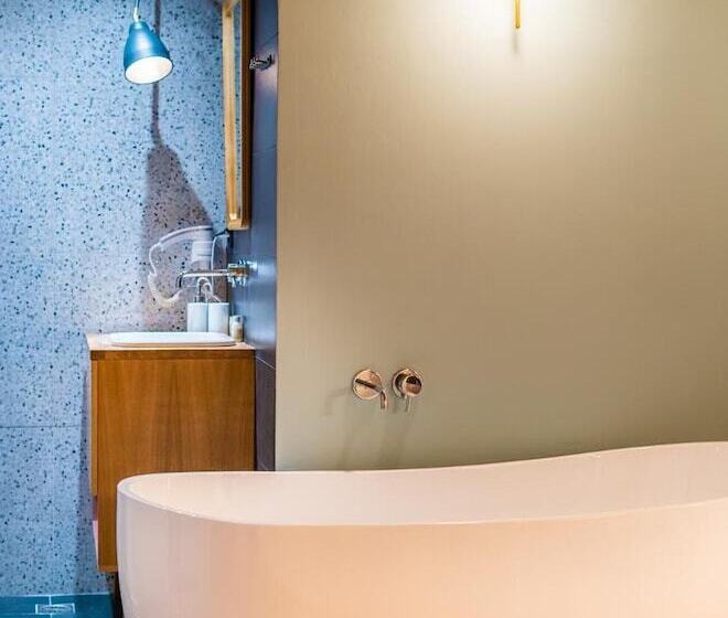 هتل Allure Central Boutique