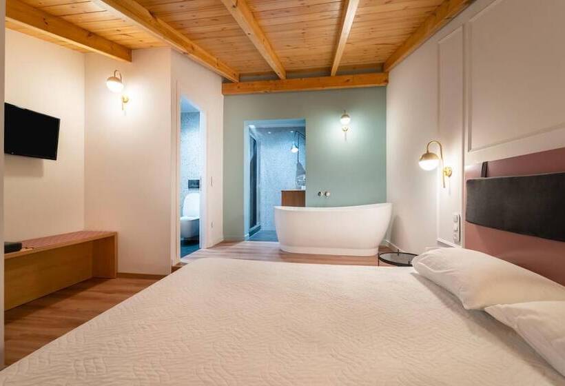 هتل Allure Central Boutique