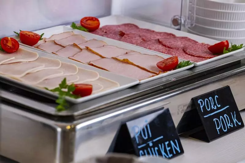 Hotel Bucur Accommodation