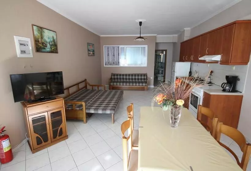 Koktsidis House
