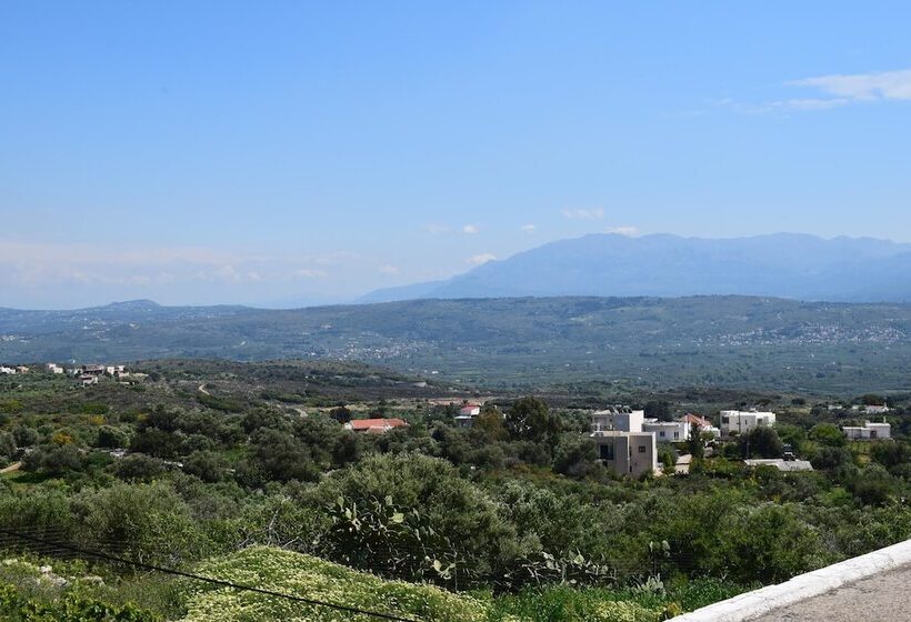 پانسیون Eirini's Stone House