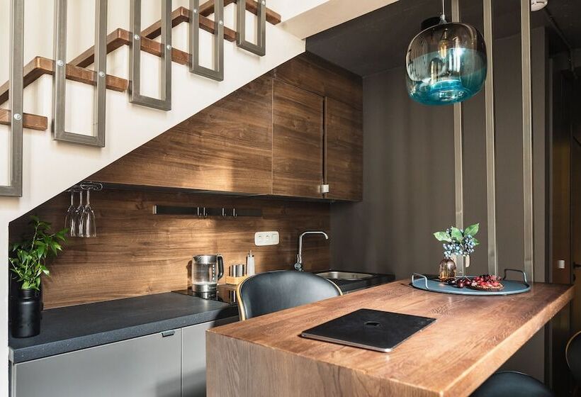 The Faces Historical Center