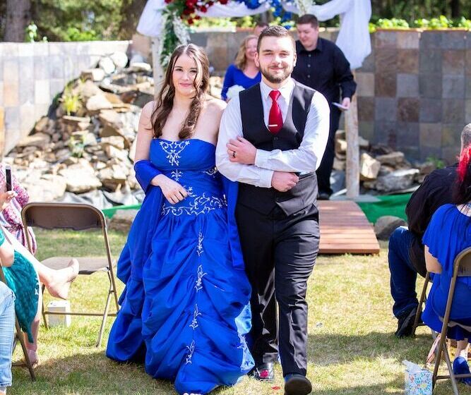 Otel 7 Gables Inn & Suites