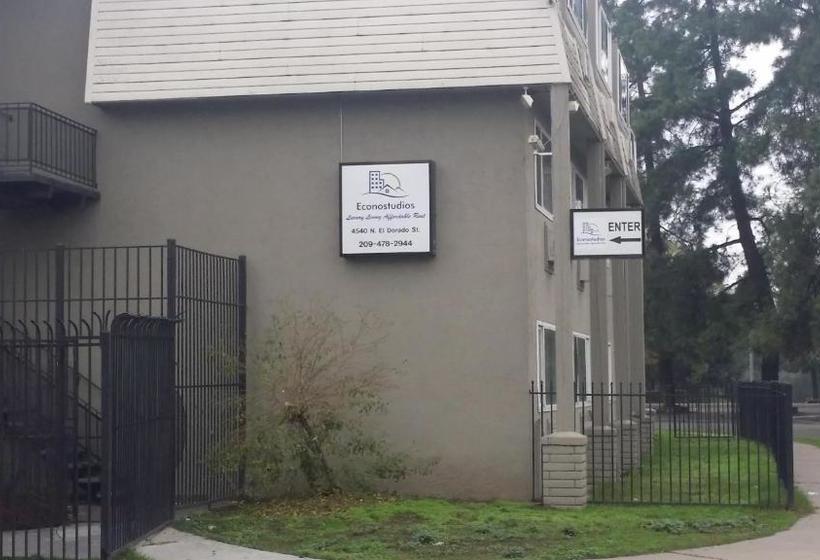 בית מלון כפרי Econostudios