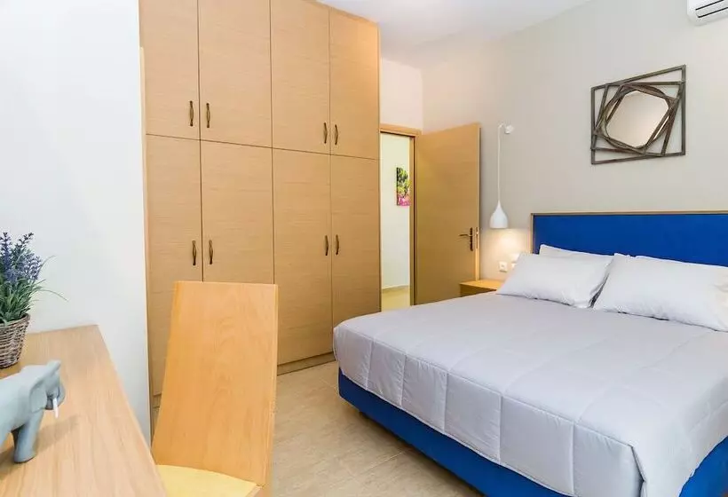 Alektor Studios & Apartments