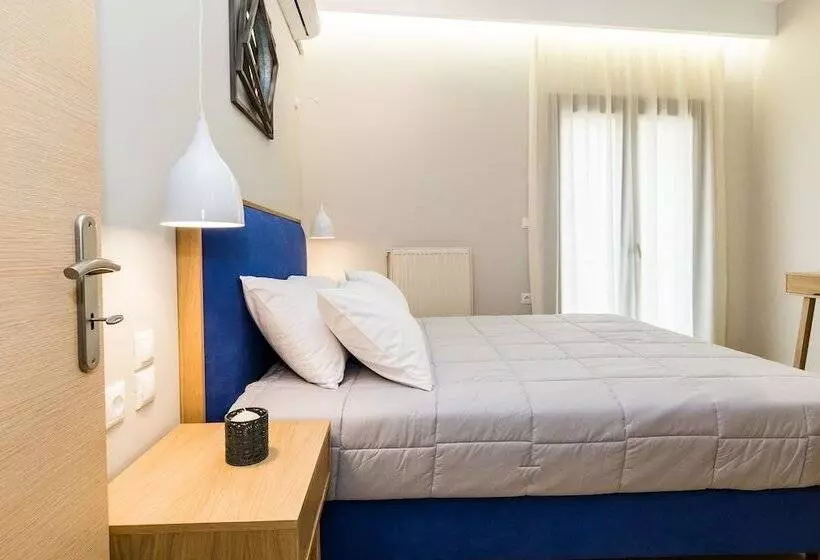 Alektor Studios & Apartments