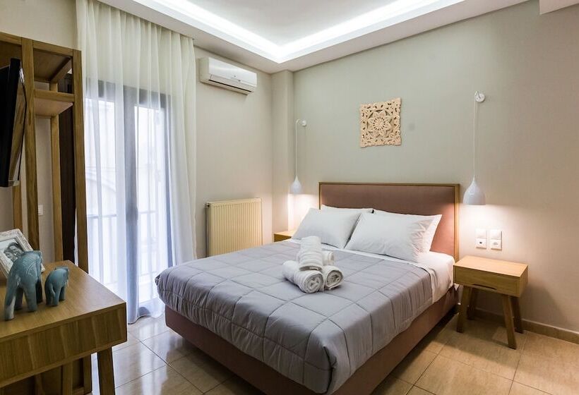 Alektor Studios & Apartments