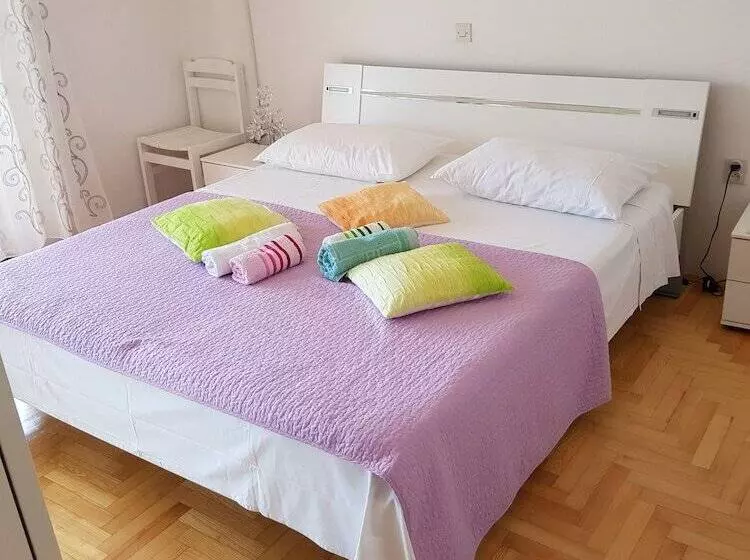 Apartments Luči