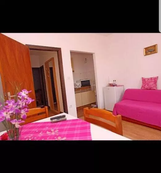 Apartments Luči
