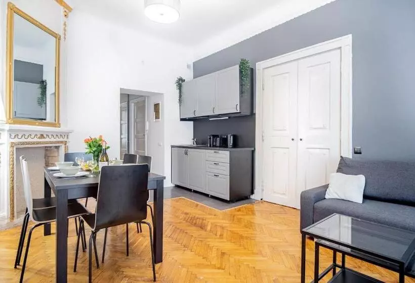 Apartments Floriańska 24