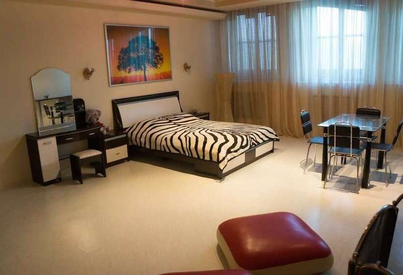 تختخواب و صبحانه гостиница сапсан