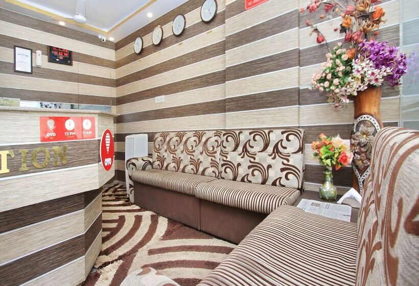 Hotel B S International