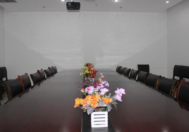 בית מלון כפרי Greentree Inn Jining Yanzhou Jiuzhou Fangyuan