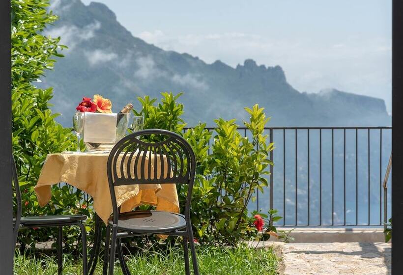 Отель Villa Amore