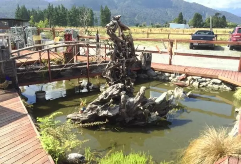 Majatalo Kokatahi Valley Country Inn