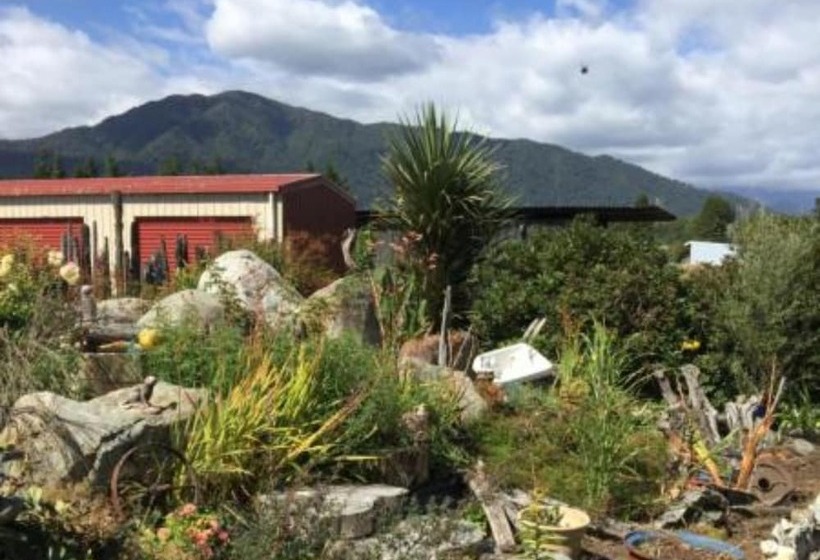 פנסיון Kokatahi Valley Country Inn