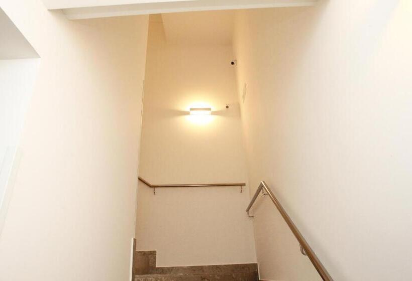 بنسيون La Nicchia Smart