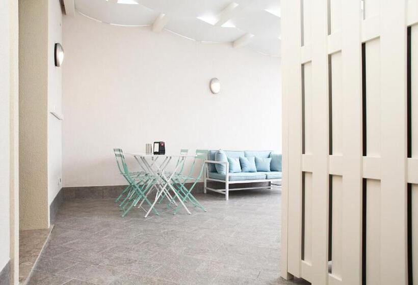 بنسيون La Nicchia Smart