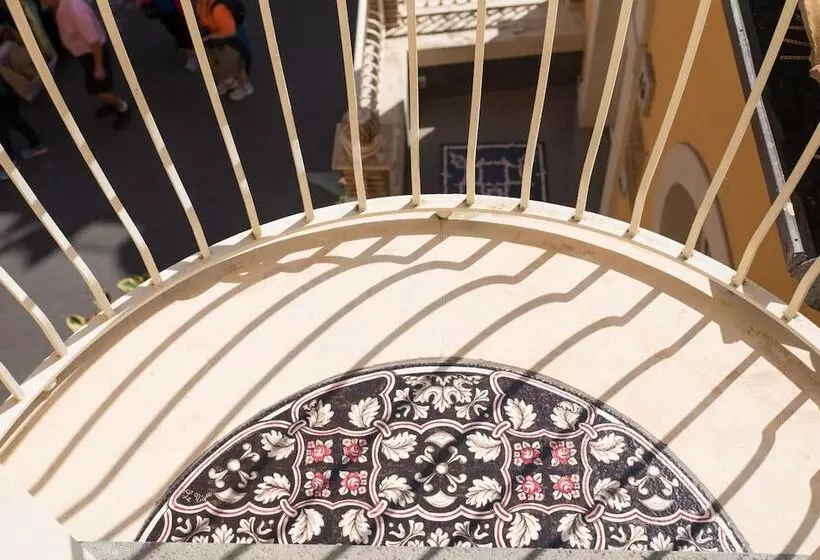 تختخواب و صبحانه Casa Turrisi