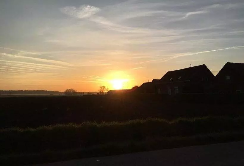 Aamiaismajoitus (B&B) T Wolvennest