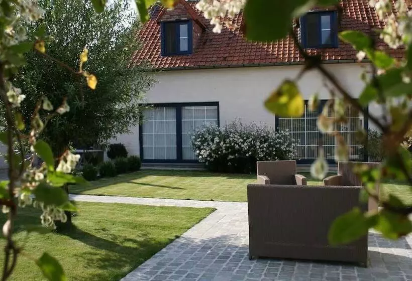 Aamiaismajoitus (B&B) T Wolvennest