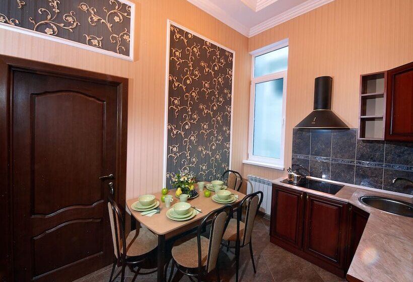 Guest House Dynasty Sochi