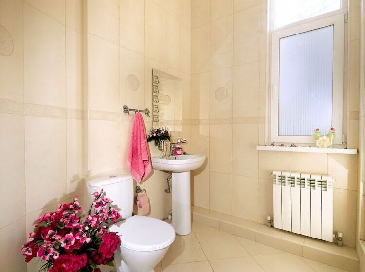 Guest House Dynasty Sochi