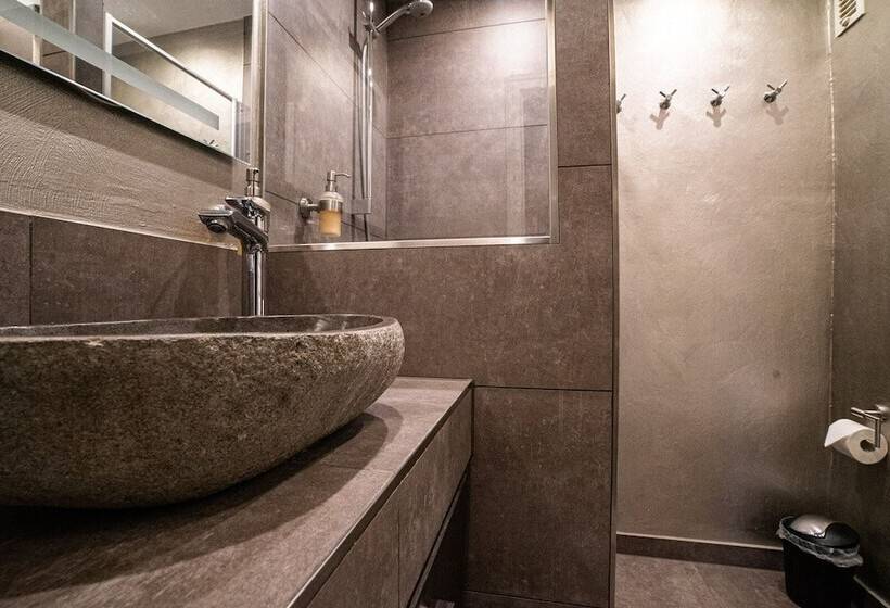 هتل Country Suites By Verdino Living