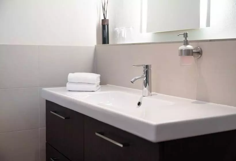 هتل Country Suites By Verdino Living