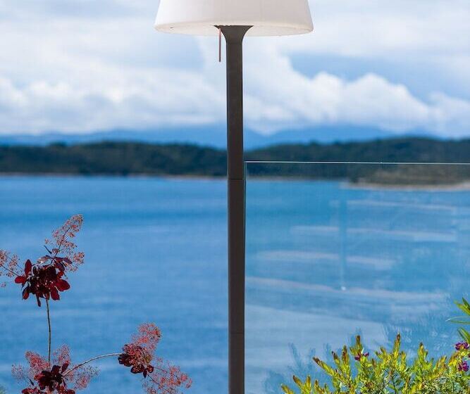 هتل Hvar Boutique Villas