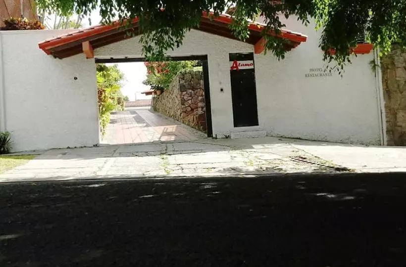 هتل Alamo Internacional