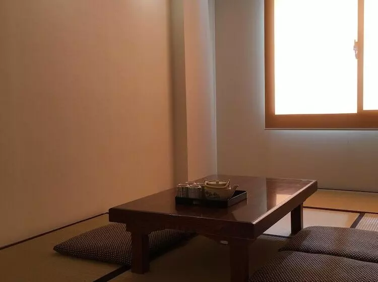 Hotelli Lodge Nakajima