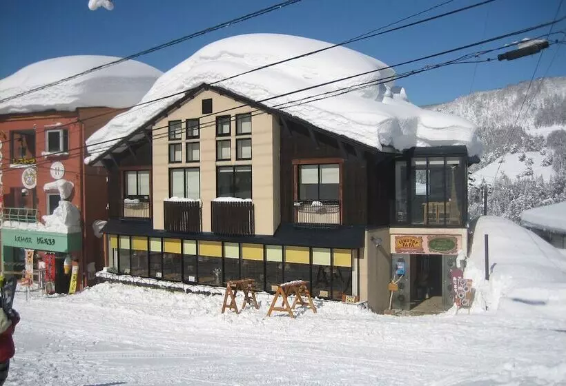 Hotelli Lodge Nakajima