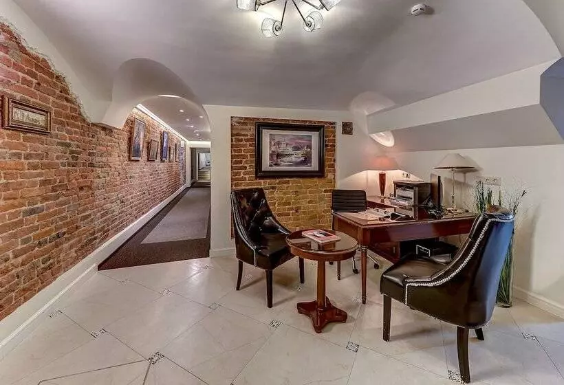 ホテル Paul Apartments   Boutique