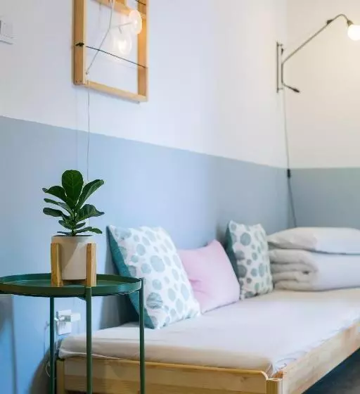 ペンション Home++ Xi An