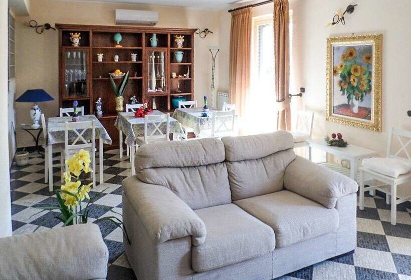 مبيت وإفطار Dolce Casa N41