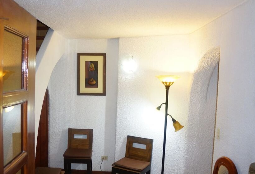 Bed & Breakfast Happy House