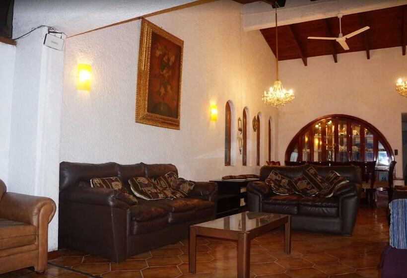 Bed & Breakfast Happy House