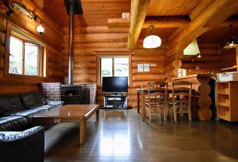 Canadian Log Cottage Takitaro