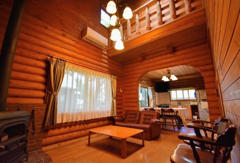 Canadian Log Cottage Takitaro