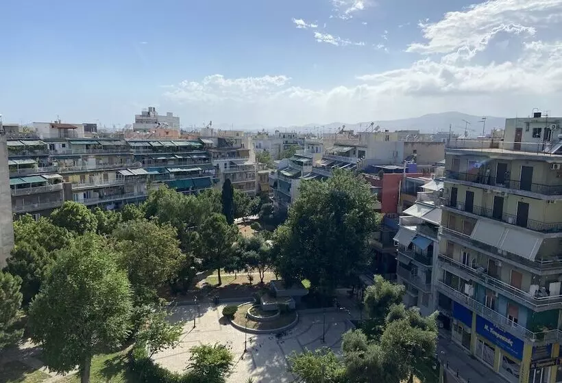 Connect Studios & Apartments