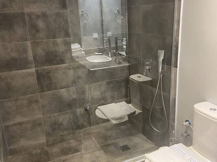 Connect Studios & Apartments