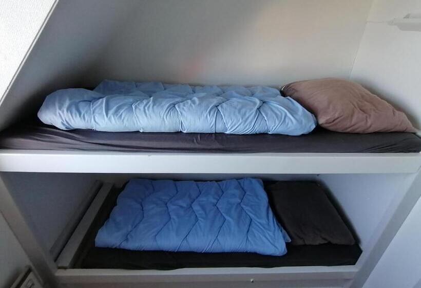 Gudhjem Vandrerhjem / Gudhjem Hostel