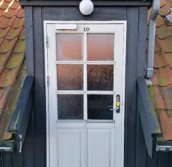 Gudhjem Vandrerhjem / Gudhjem Hostel