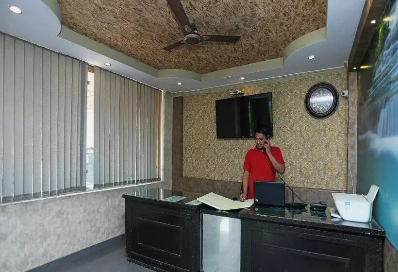 Hotelli Super Townhouse Haridwar Near Har Ki Pauri